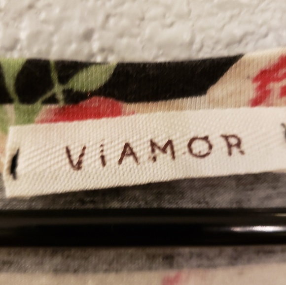 VIAMOR BLACK & WHITE STRIPED ROSE TUNIC TANK - Picture 3 of 5